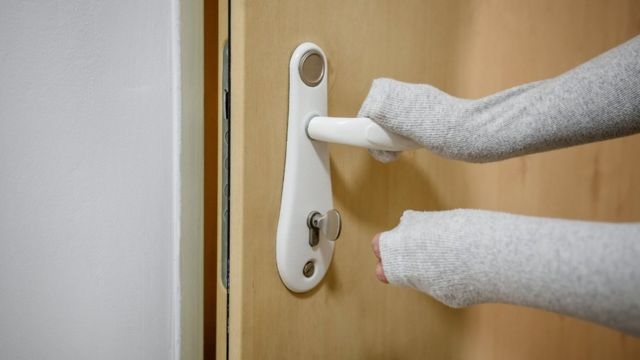 Lo que puede durar la acción infecciosa de la Covid-19 en algunas superficies