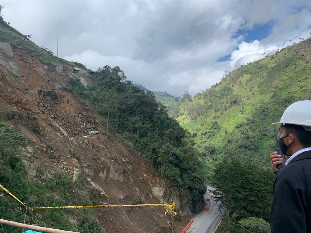 INVIAS prolonga cierre en el corredor vial Calarcá-Cajamarca