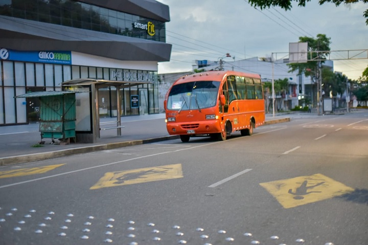 Amplían horario del transporte público en Ibagué en día sin IVA
