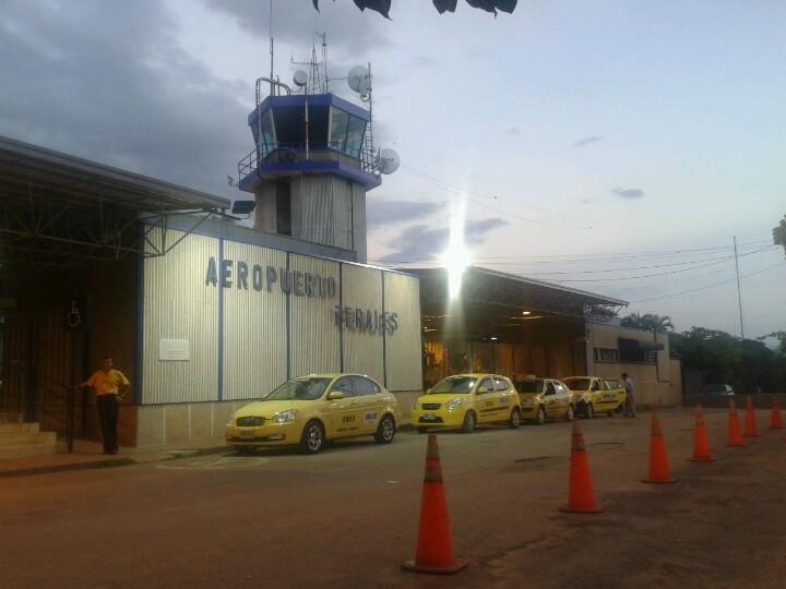 ¿Qué hacer con las antiguas instalaciones del Aeropuerto Perales?