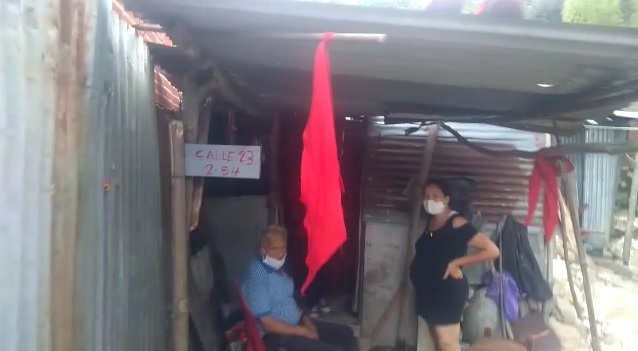 Familia del barrio La Gaviota pide ayuda por el hambre que padece