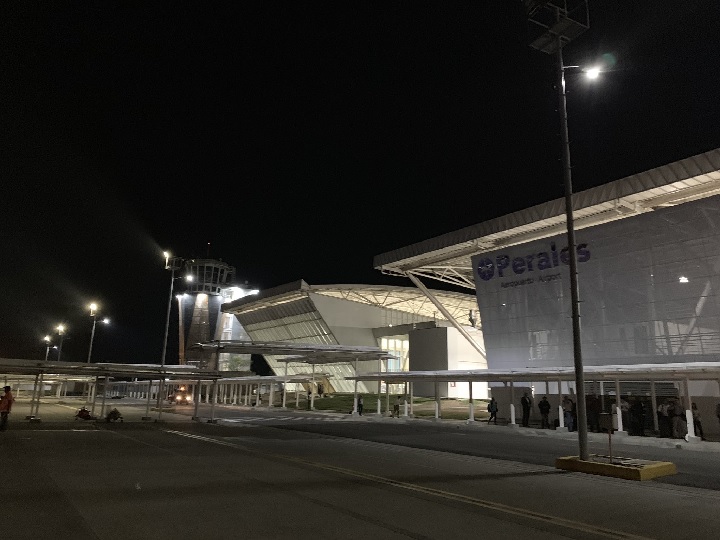 Aeropuerto Perales reiniciaría vuelos el 21 de septiembre