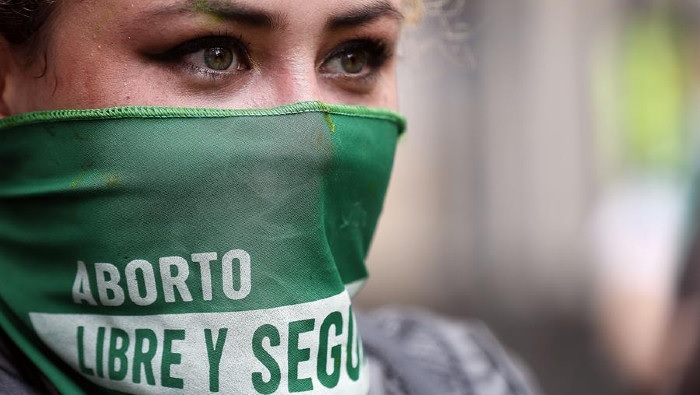 El aborto sigue siendo un tema clandestino