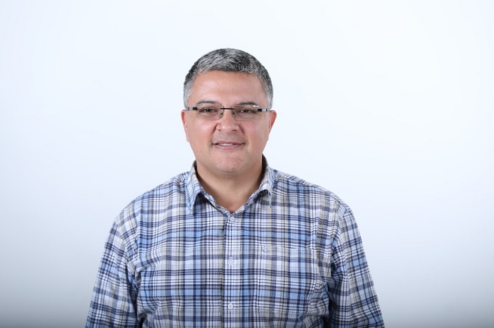 Docente de Unibagué, miembro de Número en la Academia de Ciencias Económicas