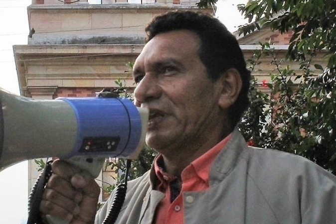 ¿ Dónde está el representante legal de los ríos Coello, Cocora y Combeima, que no contesta ?