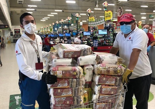 Mercacentro entrega mil mercados a familias vulnerables