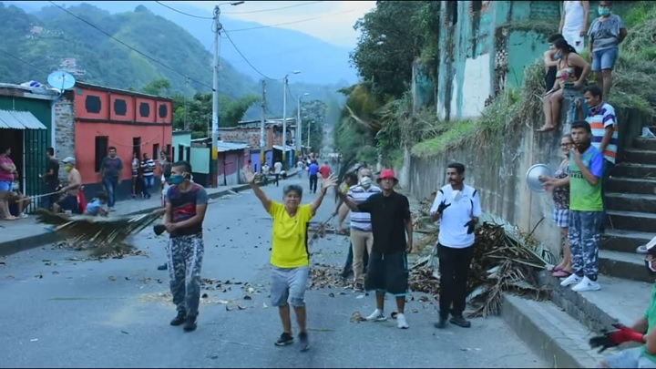 En Ibagué, un fin de semana con protestas por falta de ayudas