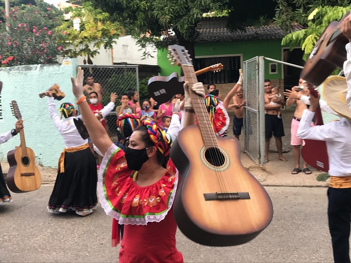 Homenaje a las madres de Melgar