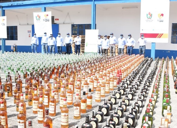 ¡Ojo con el licor adulterado!