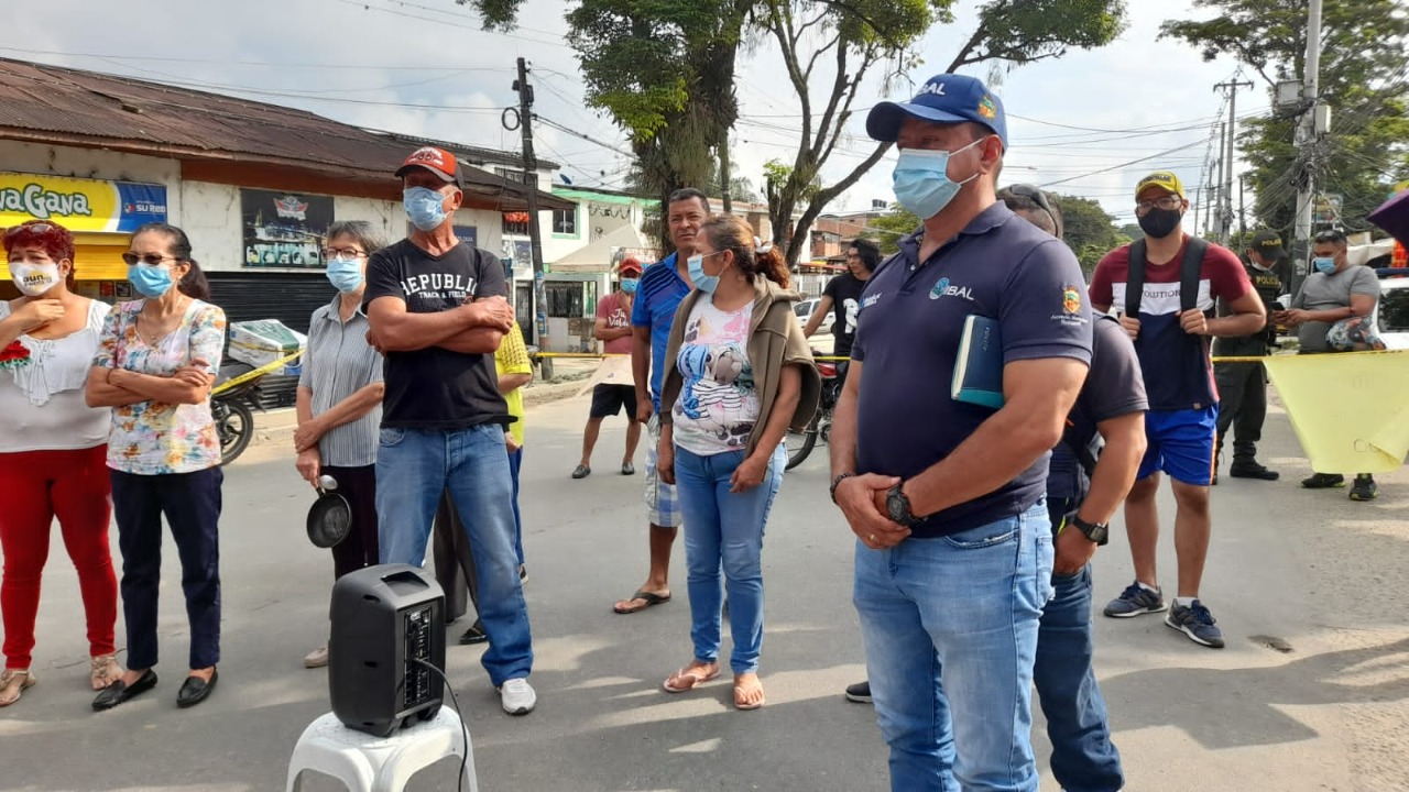 A manifestantes, IBAL les recomendó instalar tanques de almacenamiento