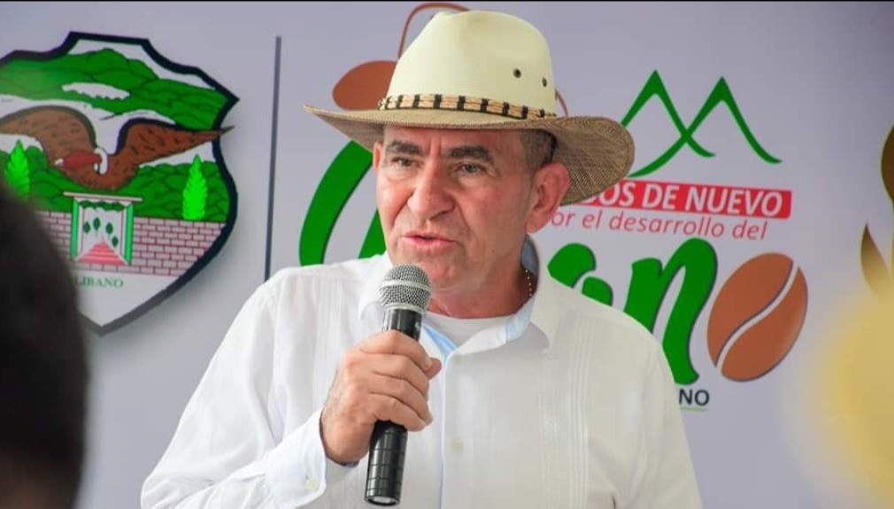 Alcalde del Líbano y una decisión que tiene molestos a los libanenses