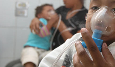 Alerta con las enfermedades respiratorias de los niños en temporada de lluvias