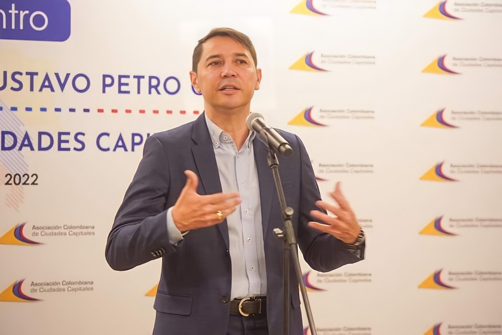 Lo que Duque no cumplió, ahora Hurtado se lo pide a Petro