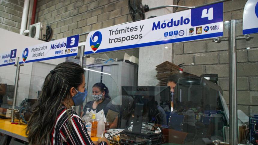 Anuncian entrega de licencias de conducción represadas en la Secretaría de Movilidad de Ibagué