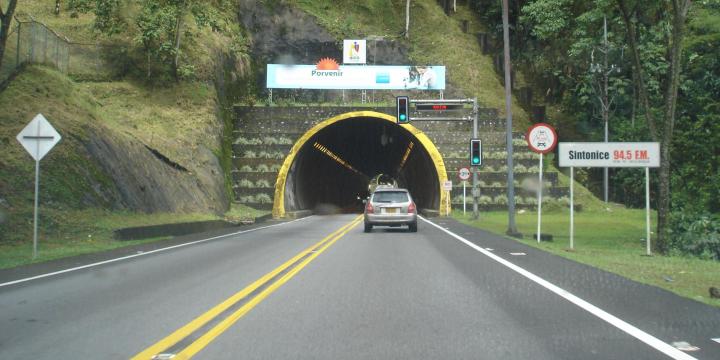 Un total de 12' 221.391 vehículos se movilizaron por las carreteras del país durante las fiestas