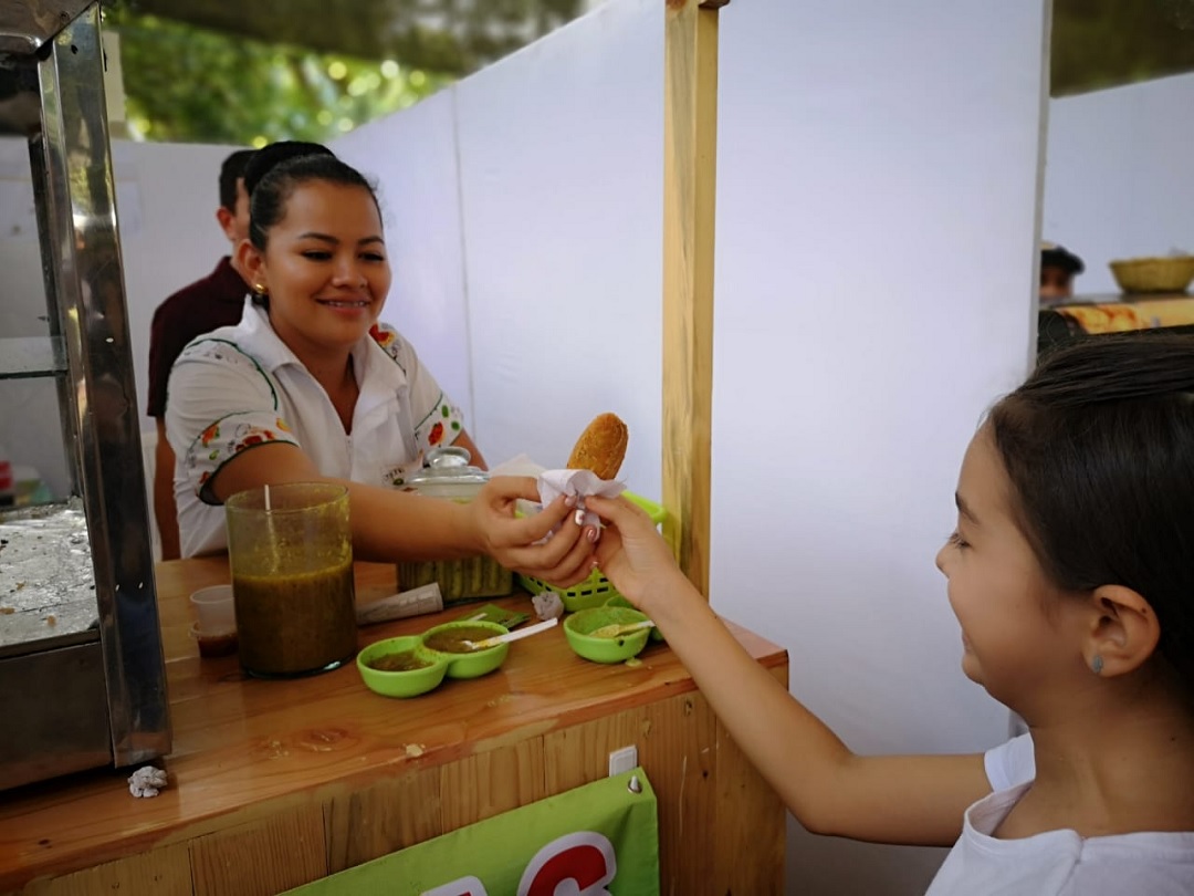 Más de 20.000 empanadas se vendieron en el 2do Festival de la Empanada Tolimense de ComfaTolima