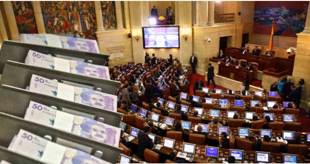Modifican proyecto para bajar el sueldo de los congresistas: ahora aplicará desde 2023