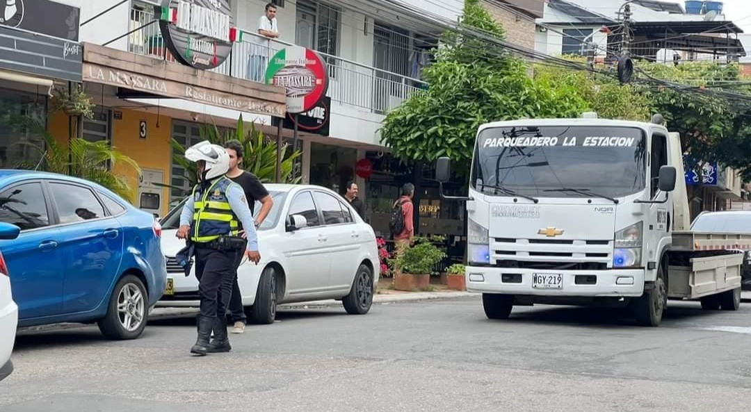 Las calles de Ibagué se convirtieron en parqueadero público