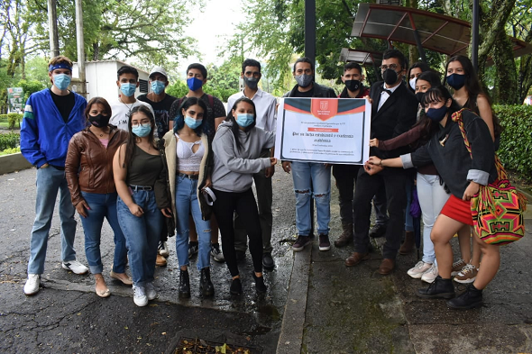 Los logros del 'Campamento ignorados por la UT'