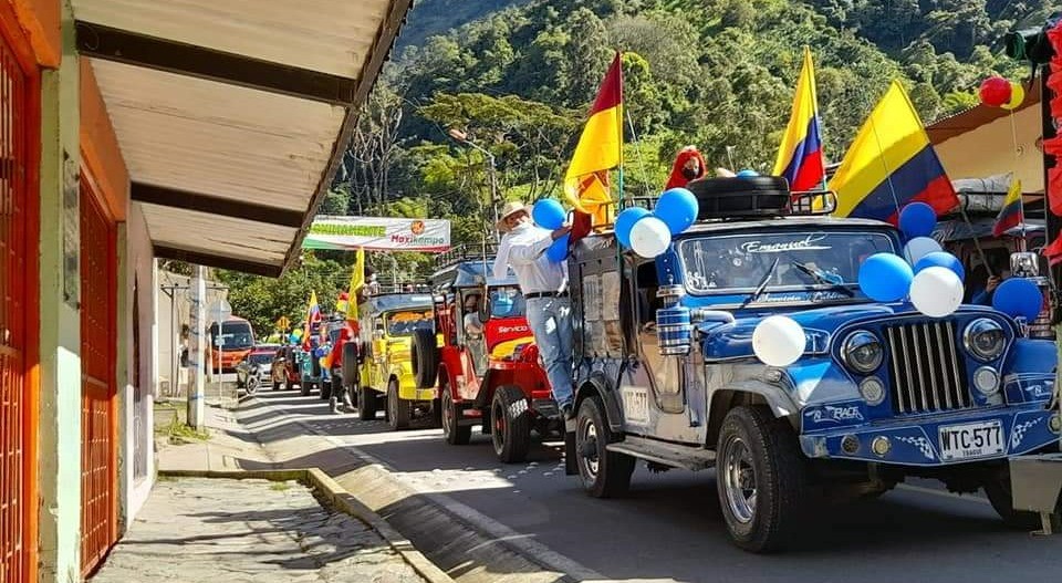 Campesinos preparan marcha en contra del alcalde Hurtado