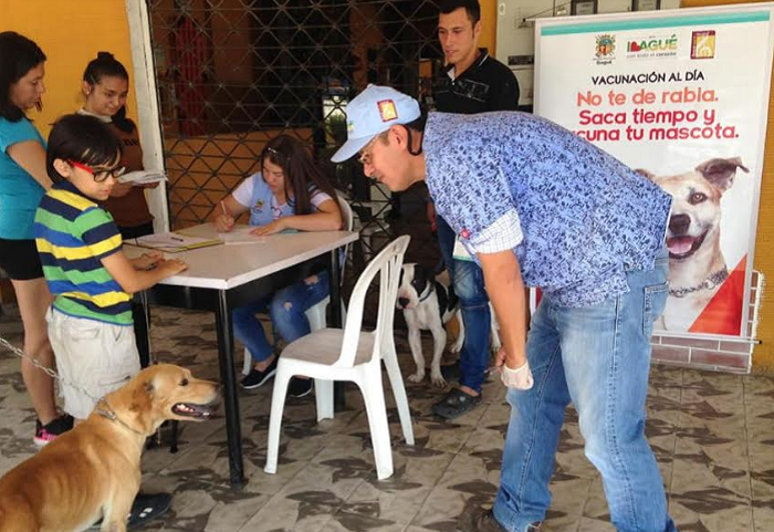 Estos son los puntos donde habrá vacunación para mascotas esta semana