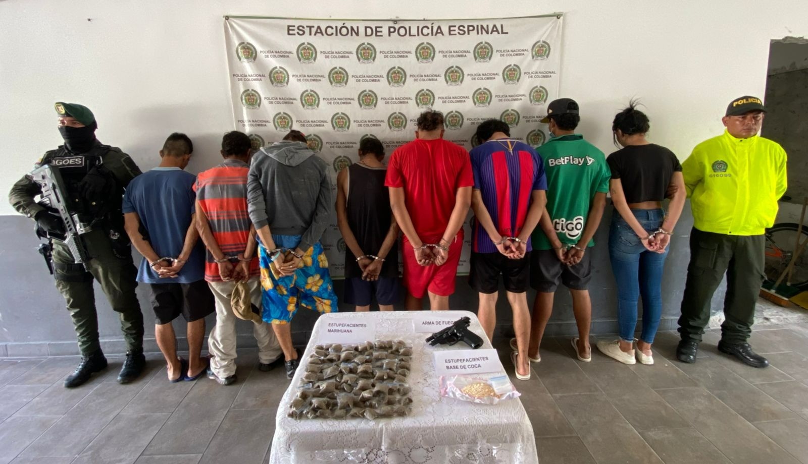 Capturadas ocho personas por tráfico de drogas en El Espinal