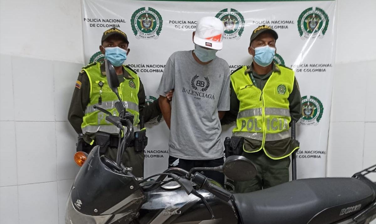 Capturan a un joven minutos después de robarse una motocicleta en Ibagué