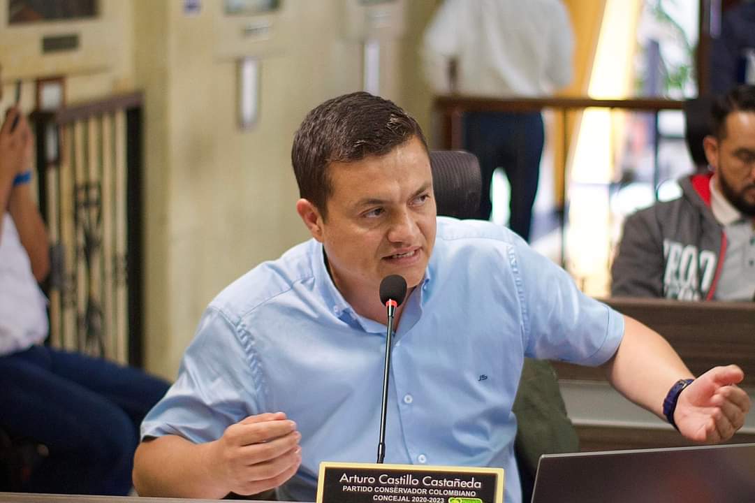 "Celsia cobra en el Tolima una de las tarifas más caras del país": denuncia el concejal Castillo