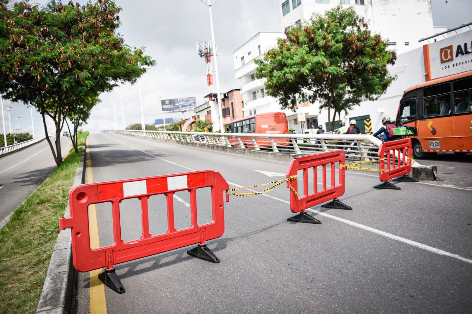 Cierran el puente de la carrera Quinta con calle 83 por obras de mantenimiento