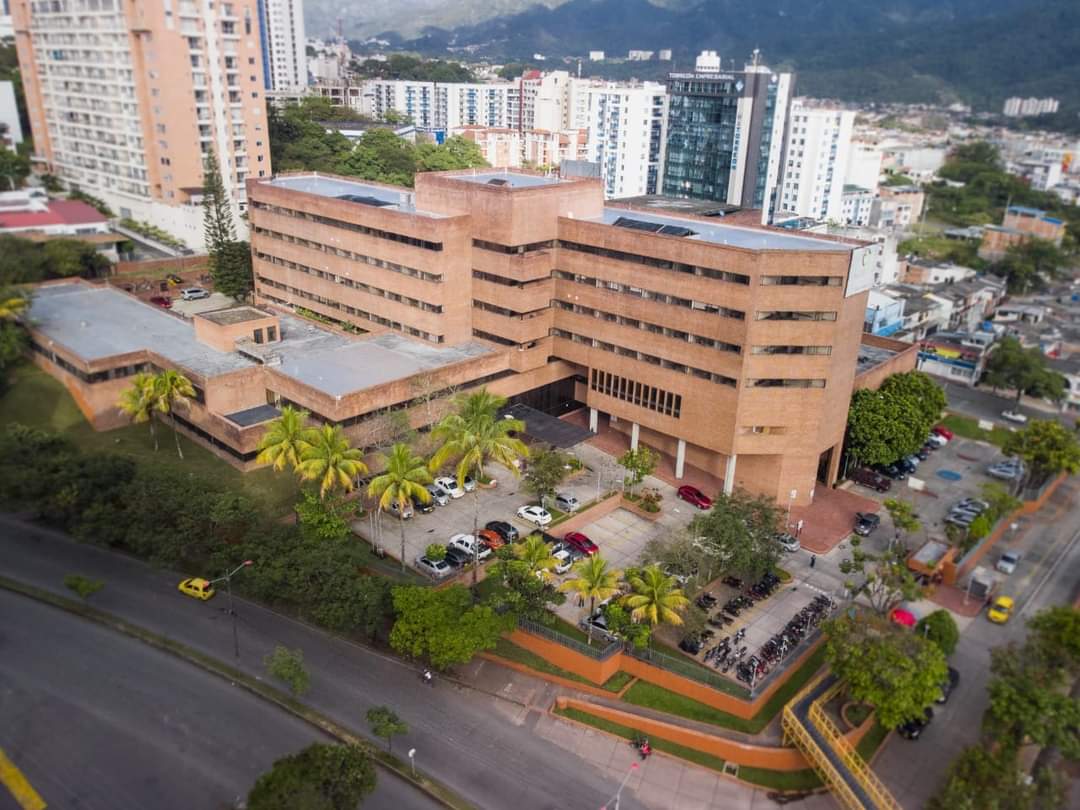 Clínica El Limonar ahora ofrece el servicio de tomógrafo