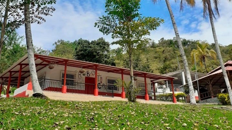 Colegio ibaguereño que busca descontaminar los ríos viajará a Perú