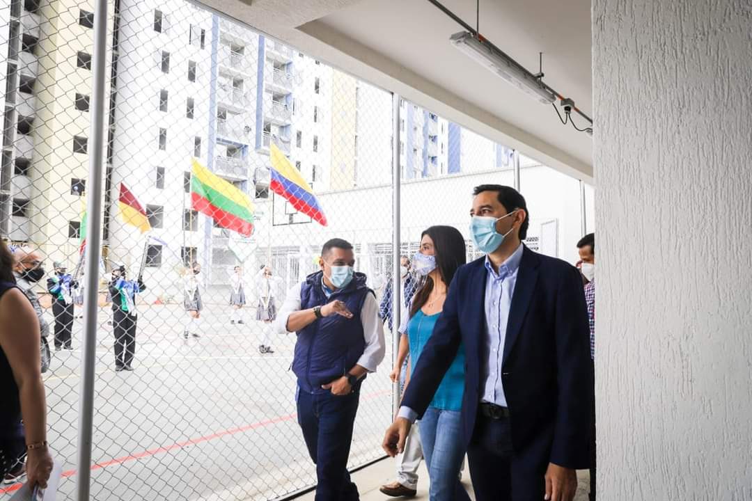 "En mi gobierno entregaremos 15 de los 28 colegios de Jornada Única": alcalde Hurtado