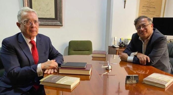 Uribe destaca los primeros 100 días de Petro: "Ha sido coherente"
