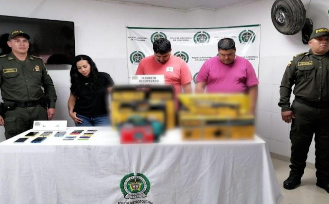 Los sorprendieron mientras hacían compras con tarjetas de crédito robadas en Ibagué