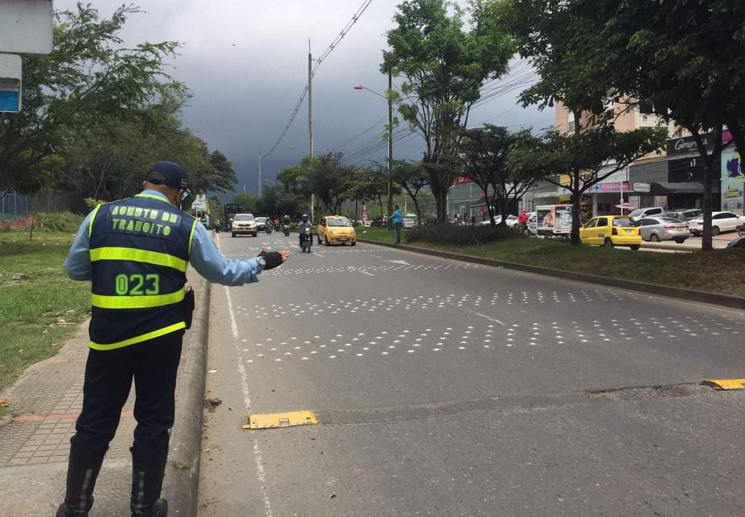 Con el pico y placa todo el día la velocidad incrementó en las vías de Ibagué