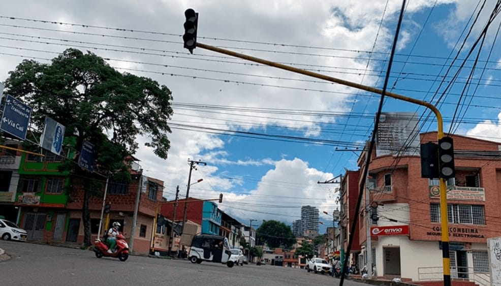 Conduzca con precaución: varios semáforos dejaron de funcionar en Ibagué