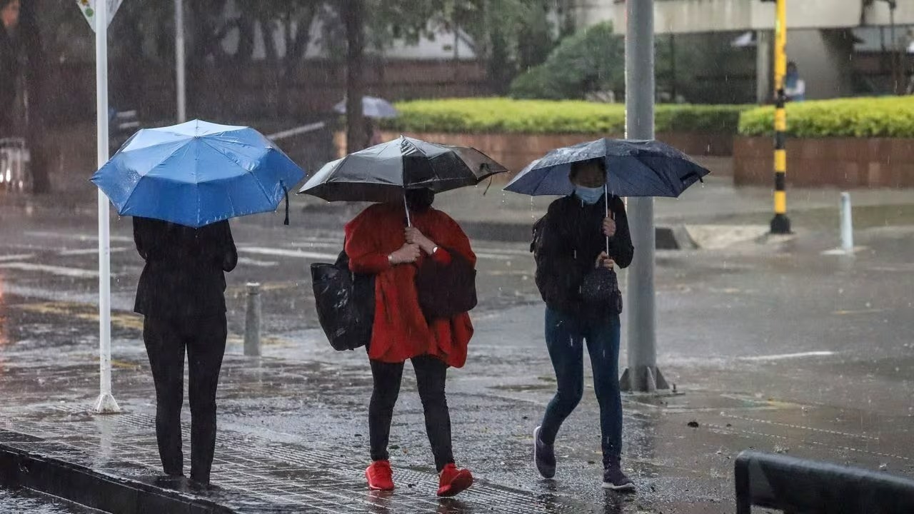 Contrastes entre pronósticos del Ideam y la realidad de las fuertes lluvias