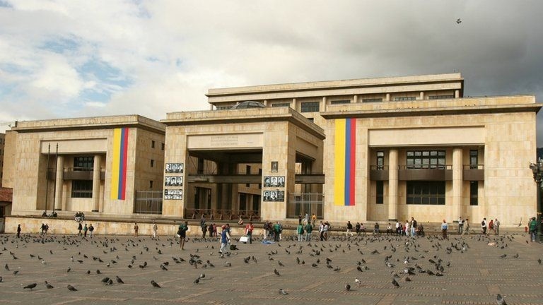Control político a Contralores Departamentales