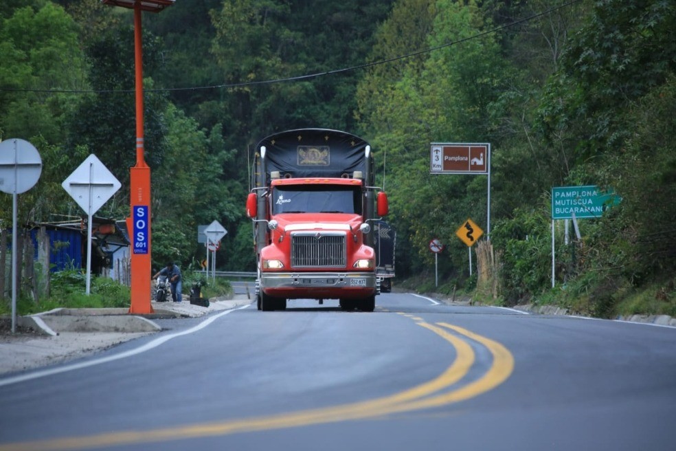 Costos elevados de transporte está asociado a carreteras de menor calidad