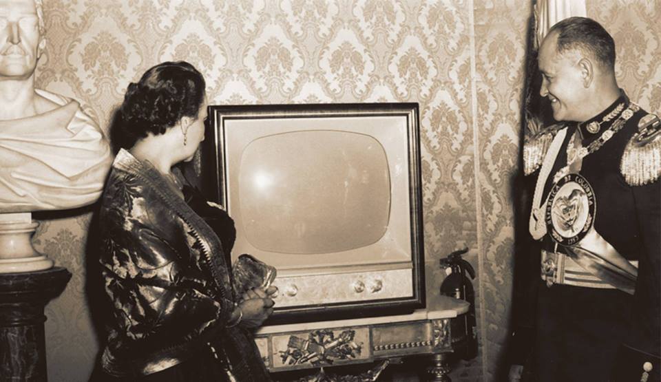 Television vs aviación