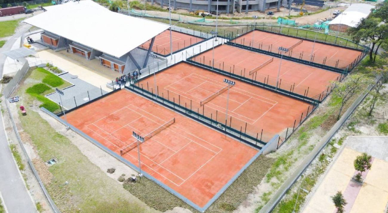 Denuncian fallas en construcción de las canchas de Squash en Ibagué