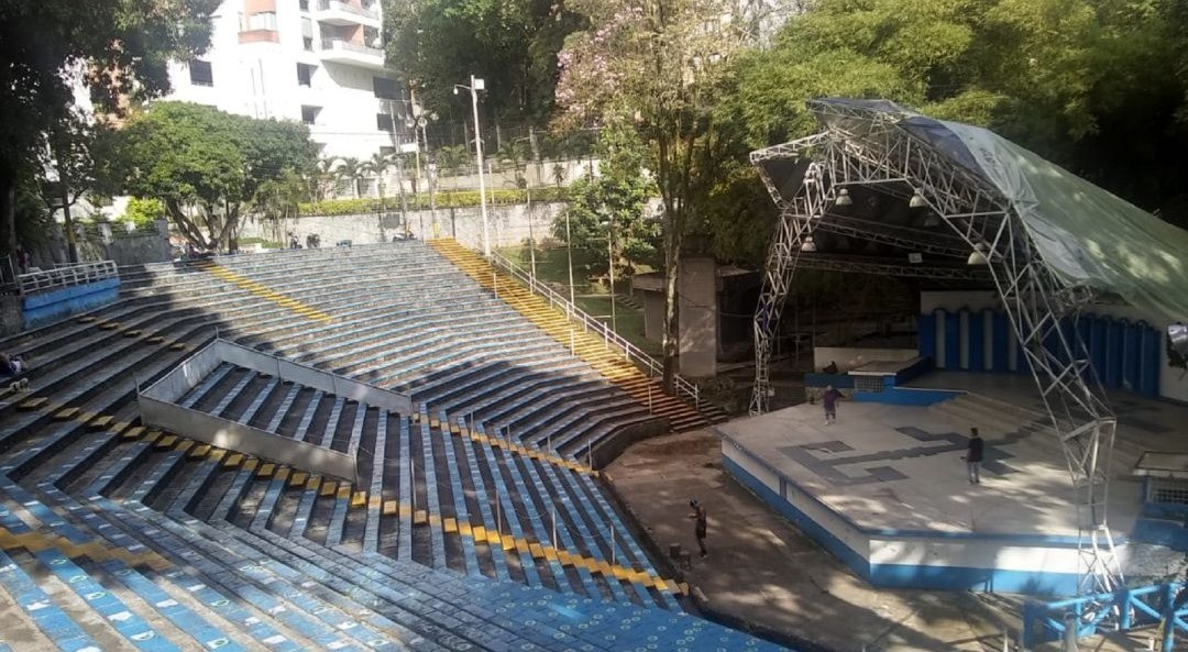 Denuncian que abandono del Parque Centenario es una estrategia para privatizarlo