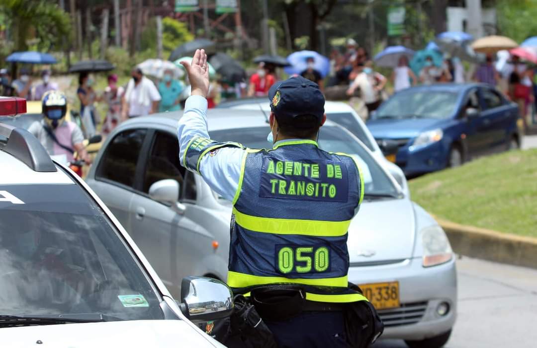 Destapan negocio ilegal de los agentes de tránsito con abogados en Ibagué