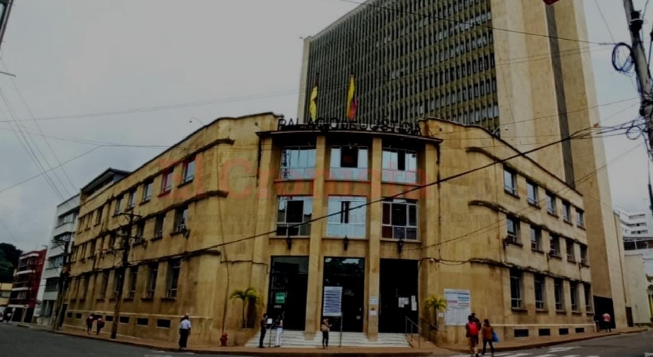 Destituido Juez por acoso laboral