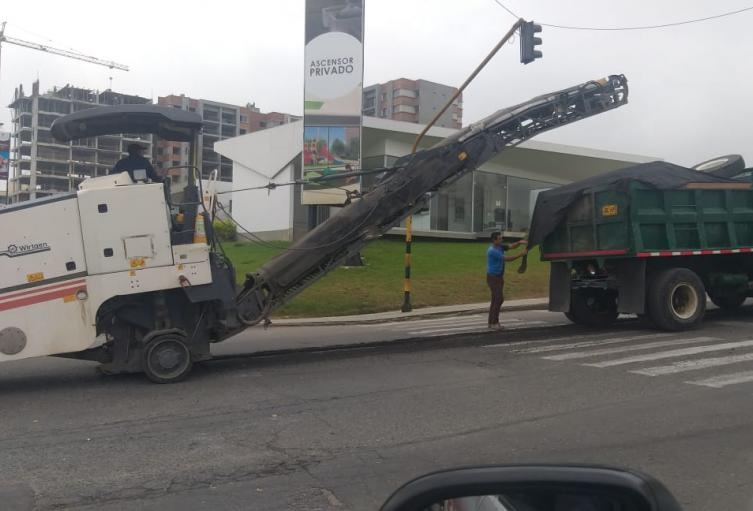 Sigue reparación de la Avenida Guabinal