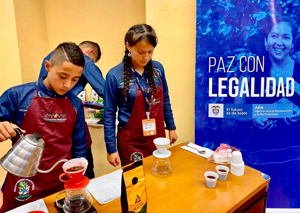 Café de excombatientes a Cartagena