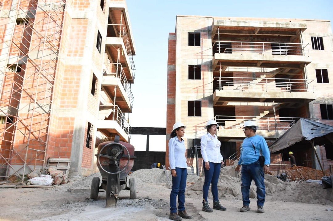 Víctimas del conflicto armado en Chaparral recibirán apartamentos
