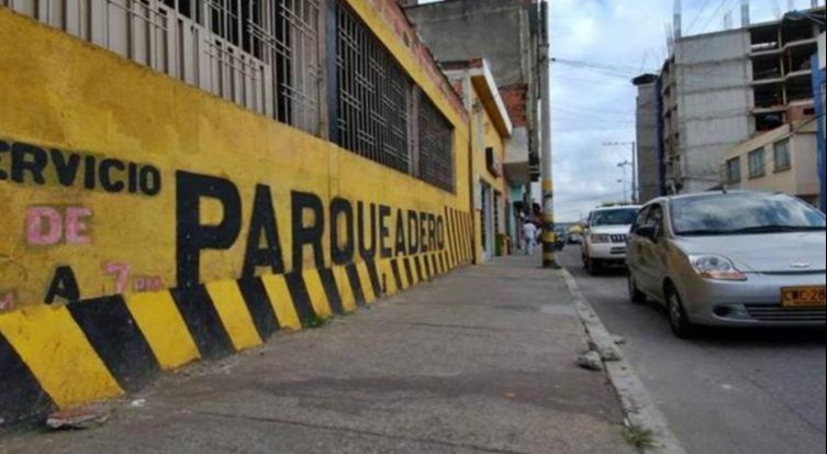 Dudas y preocupaciones en torno al decreto de parqueaderos gratuitos en Ibagué