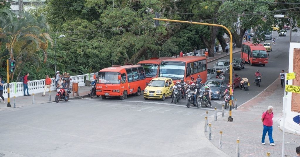Pasaje en buseta quedó en 1900 pesos