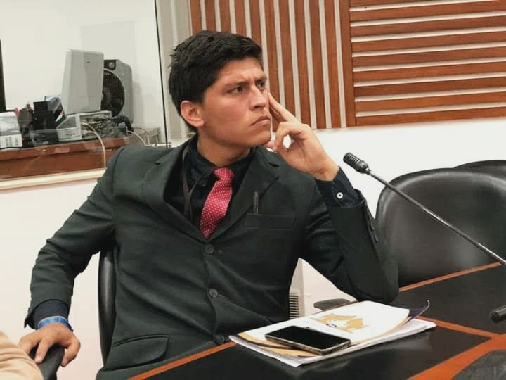 La gente aguanta hambre y el Gobernador ignora